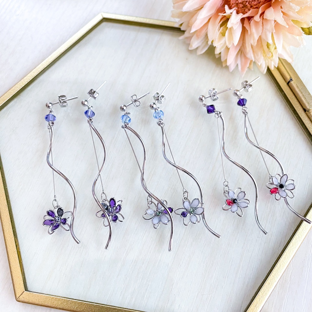 宙の花ピアス⑥