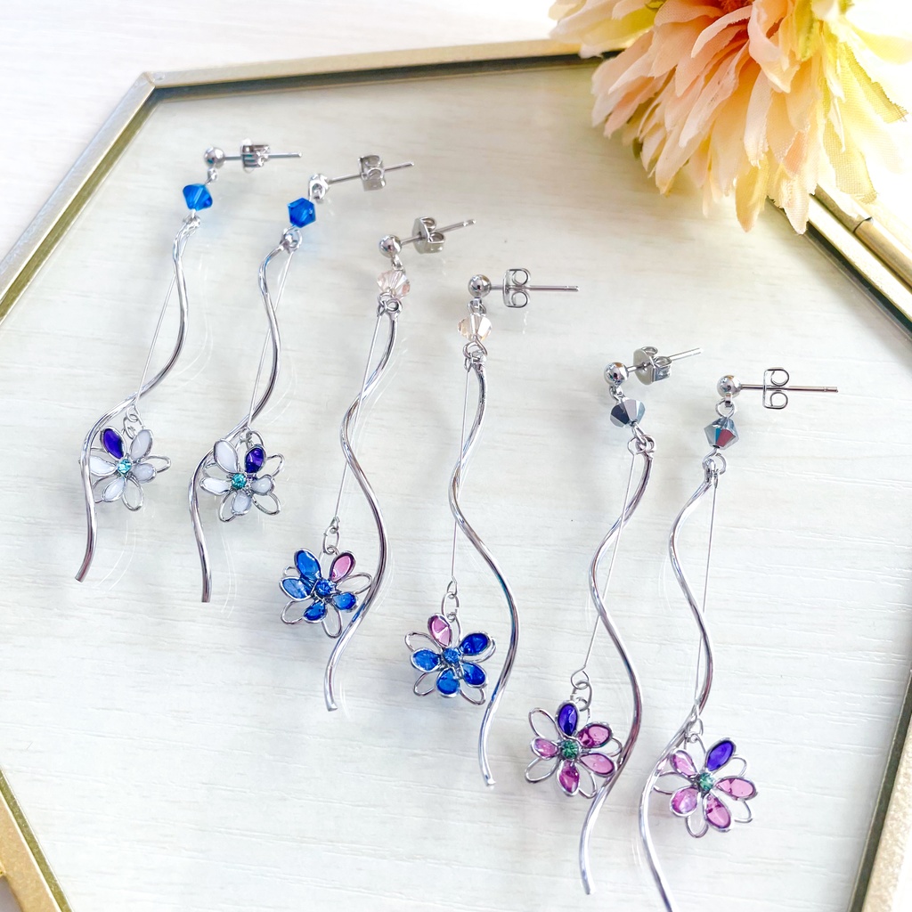 宙の花ピアス⑦