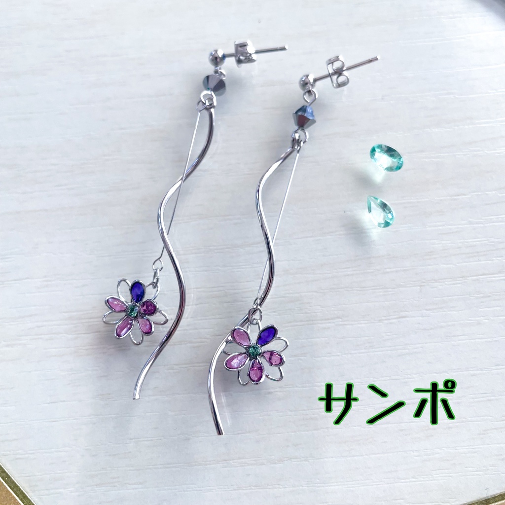 宙の花ピアス⑦