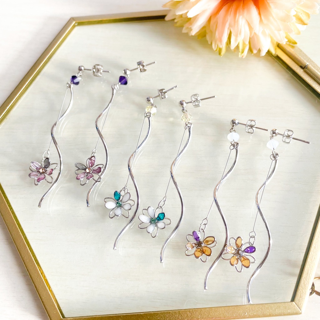 宙の花ピアス⑧