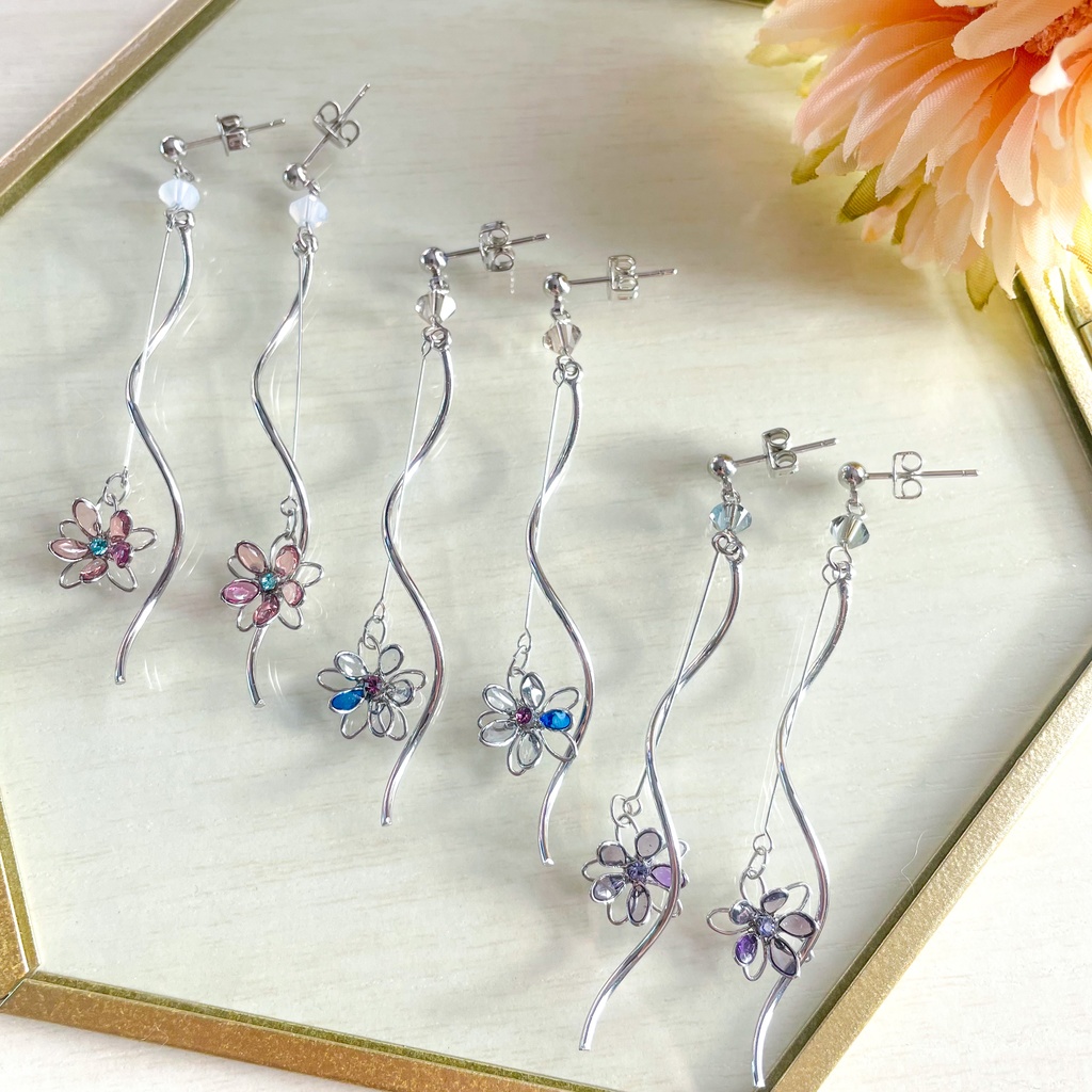 宙の花ピアス⑨