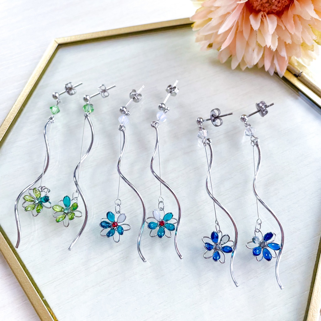 宙の花ピアス⑫