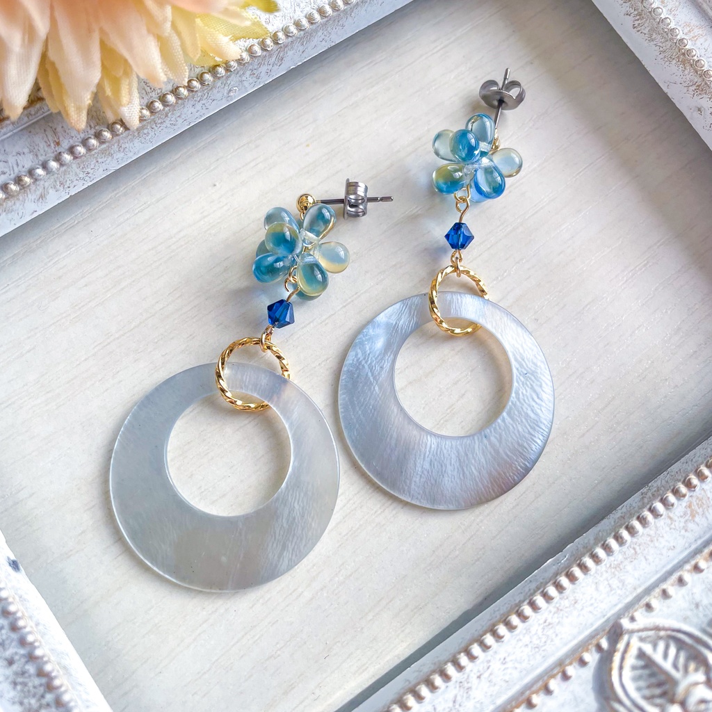 ざぶざぶ波のピアス