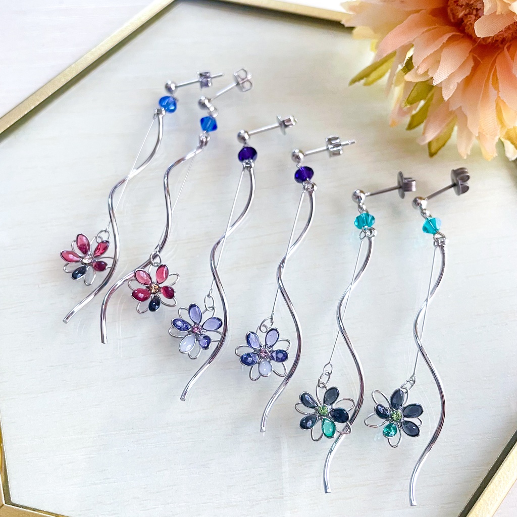 宙の花ピアス⑯