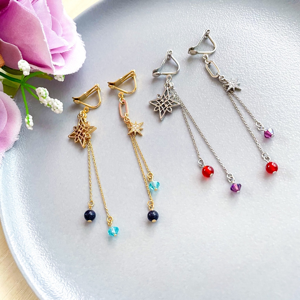 星の煌めきピアス