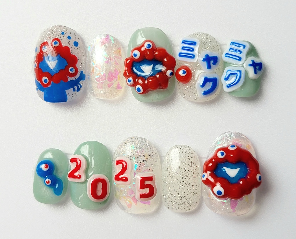 【現品】ミャクミャク 手描き 痛ネイルチップ