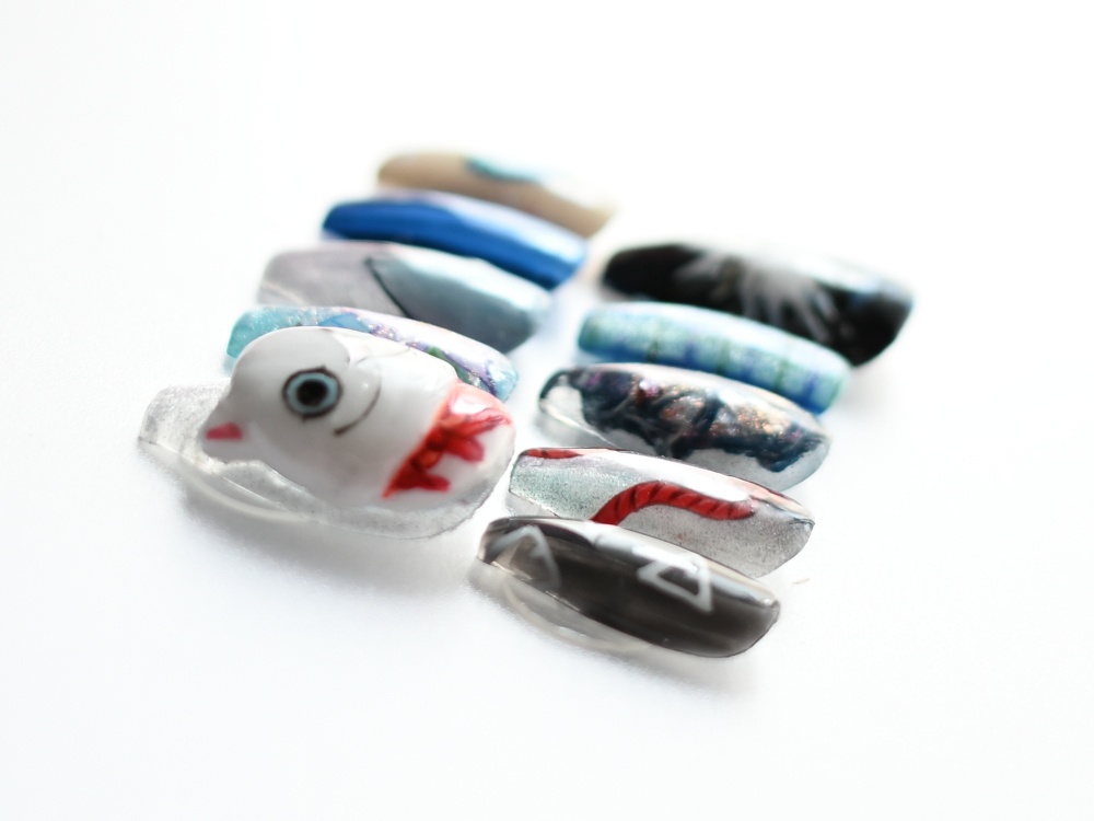 出禁のモグラ 痛ネイル