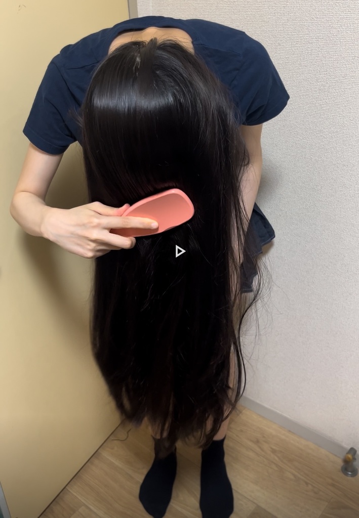 fanbox1000円プランで公開済、7/2貞子ヘアブラッシング