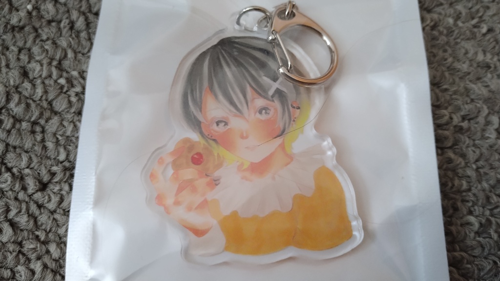 アクリルキーホルダー