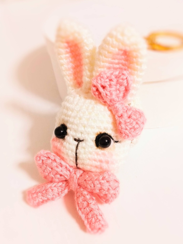 ✿ あみぐるみ * うさぎのマカロンコインケース&キーホルダー * Peach Pink ✿