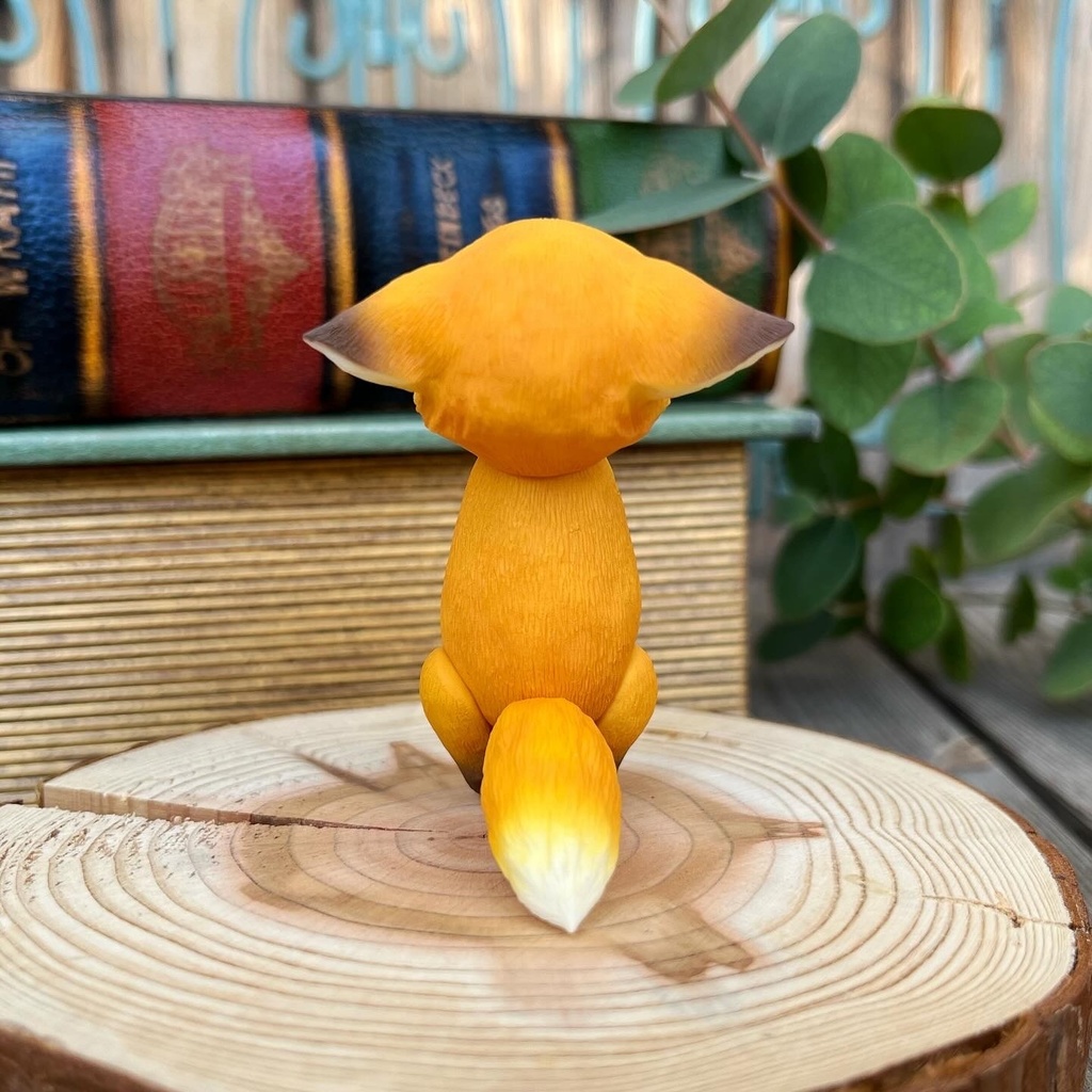 キツネのドール*キタキツネ