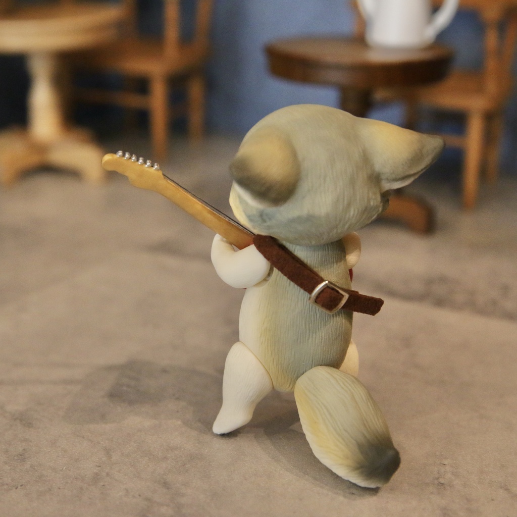 Uitta Doll mini wolf ギタリスト*シンリンオオカミ