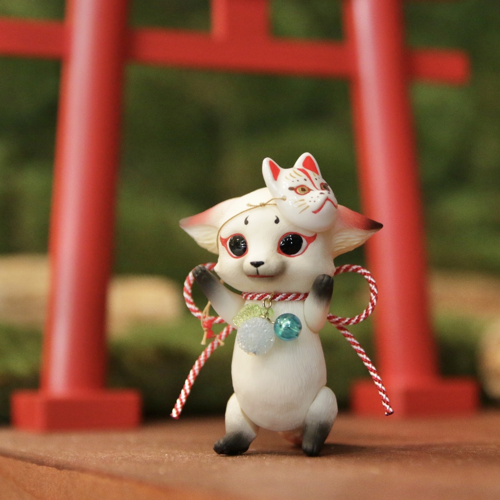 Uitta Doll mini fully fox＊白狐 レッド