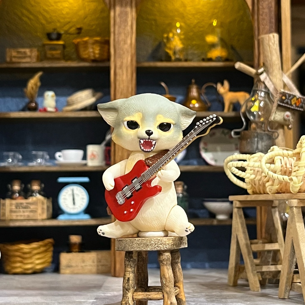 Uitta Doll mini wolf ギタリスト＊シンリンオオカミ レッド