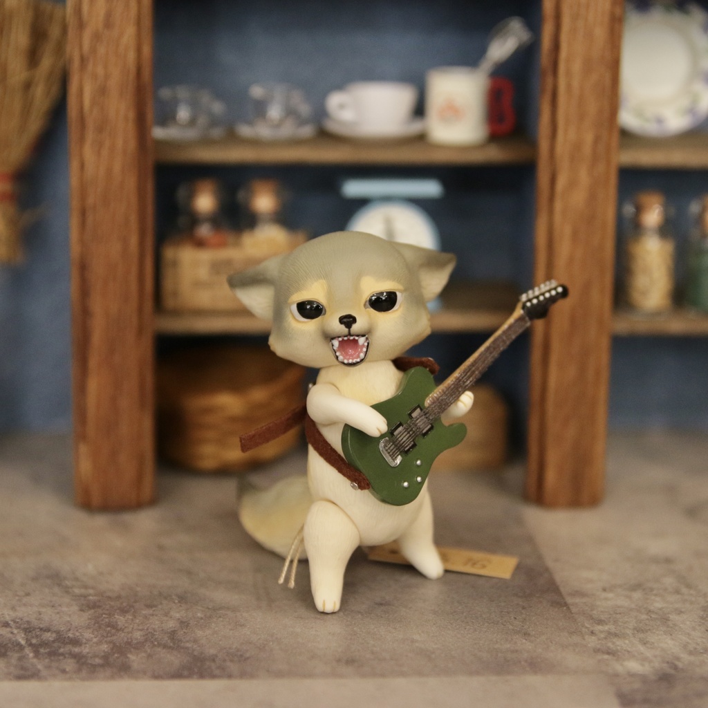 Uitta Doll mini wolf ギタリスト*シンリンオオカミ モスグリーン