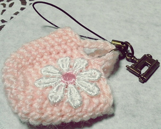 ハンドメイドストラップ