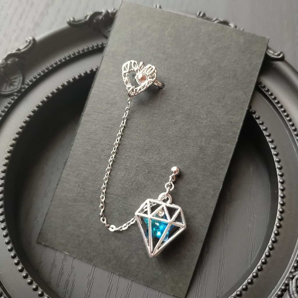 ジョジョ 4部 イメージイヤーカフピアス