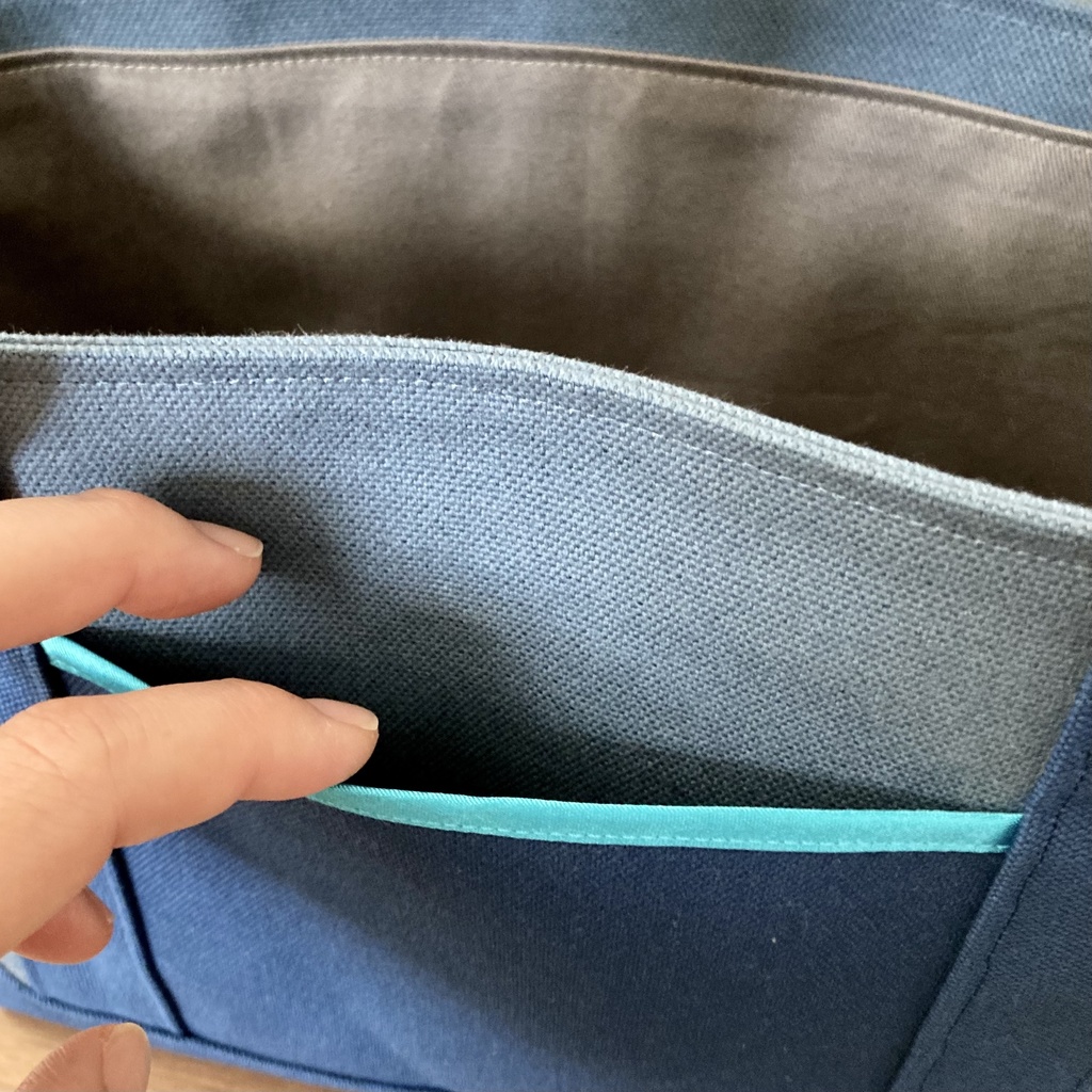 制服カラーイメージトートバッグ