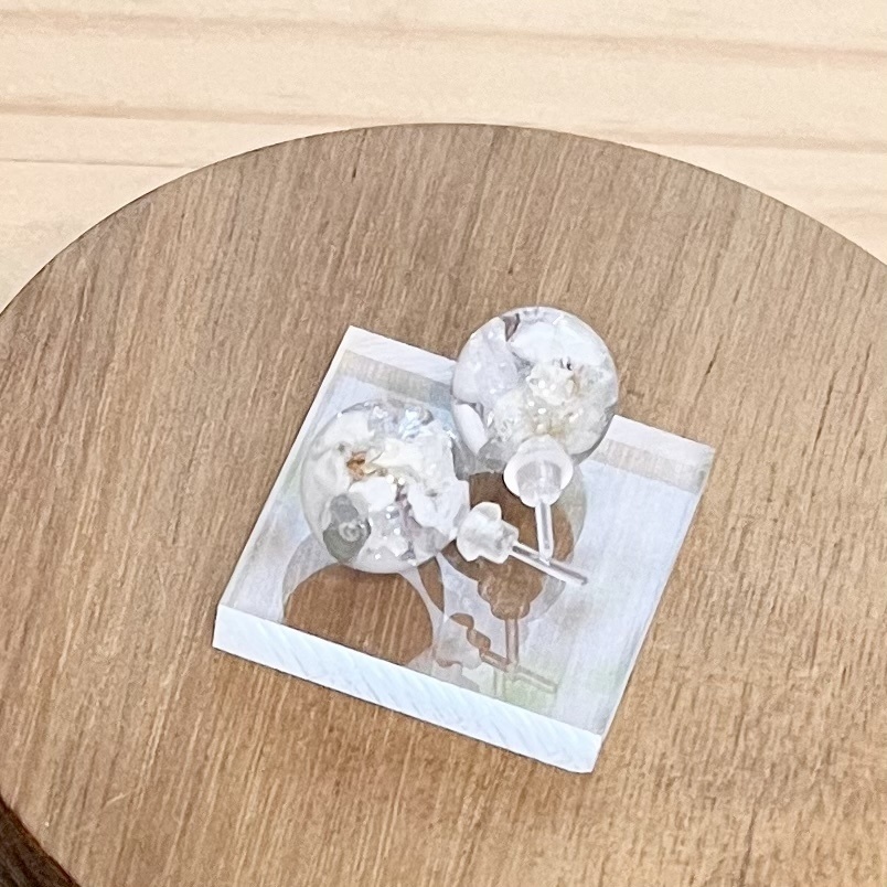 【鶴丸国永イメージ】まんまるピアス