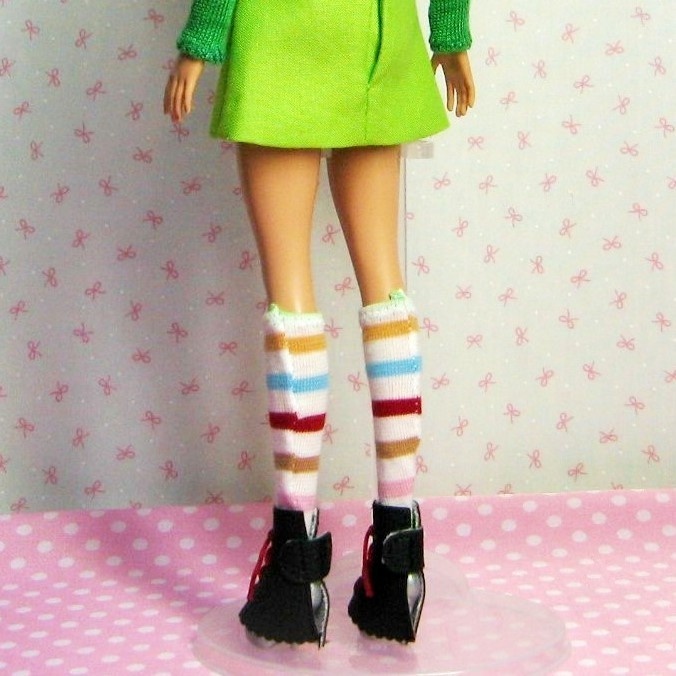 Barbie用　レッグウォーマーと脚絆（レインボー＋ブラック）