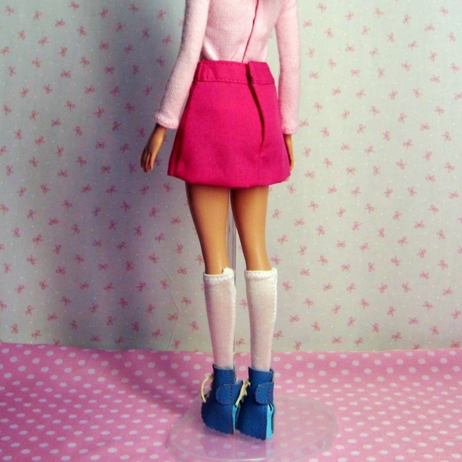 Barbie用　ベルト付きＡラインスカート　ピンク