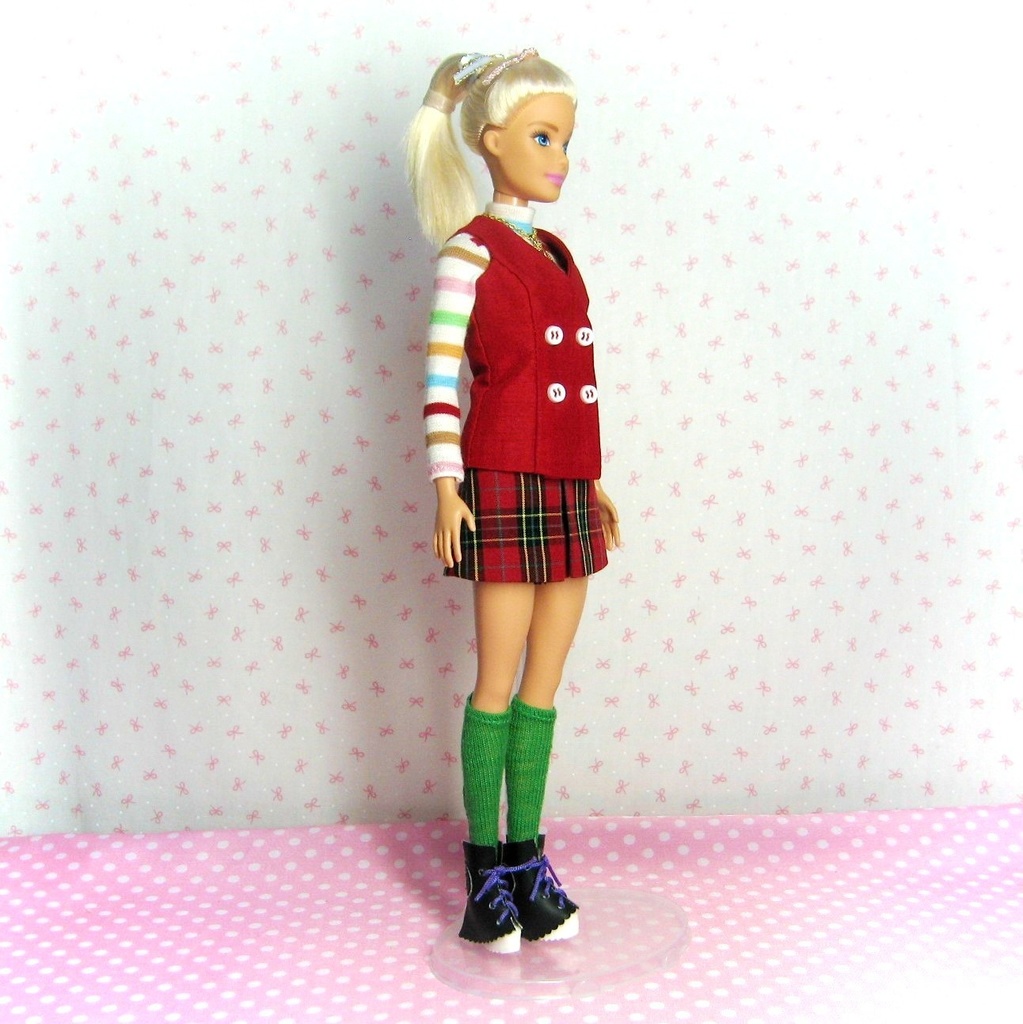 Barbie用　Ａラインチェックのスカート　レッド