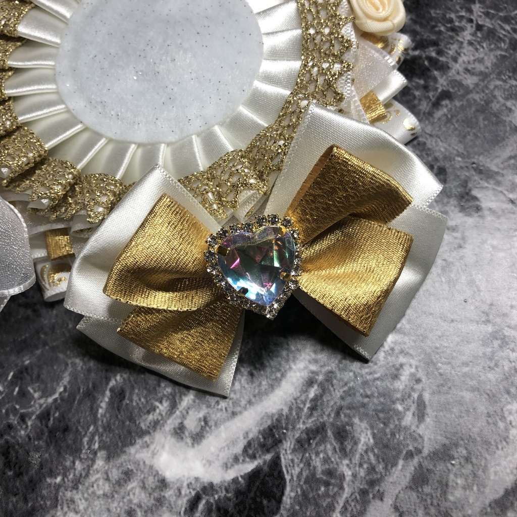 ロゼット Cタイプ 缶バッジ 57〜75mm対応 カラー:白×ゴールド