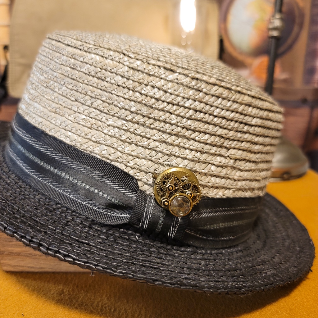 ルーペと回転する歯車(ブローチ)