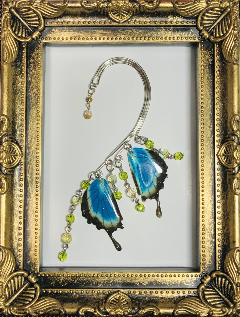 蝶イヤーフック