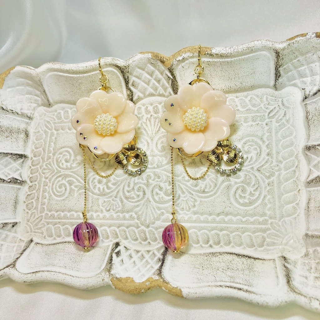 春のお花ピアス argile.No.2