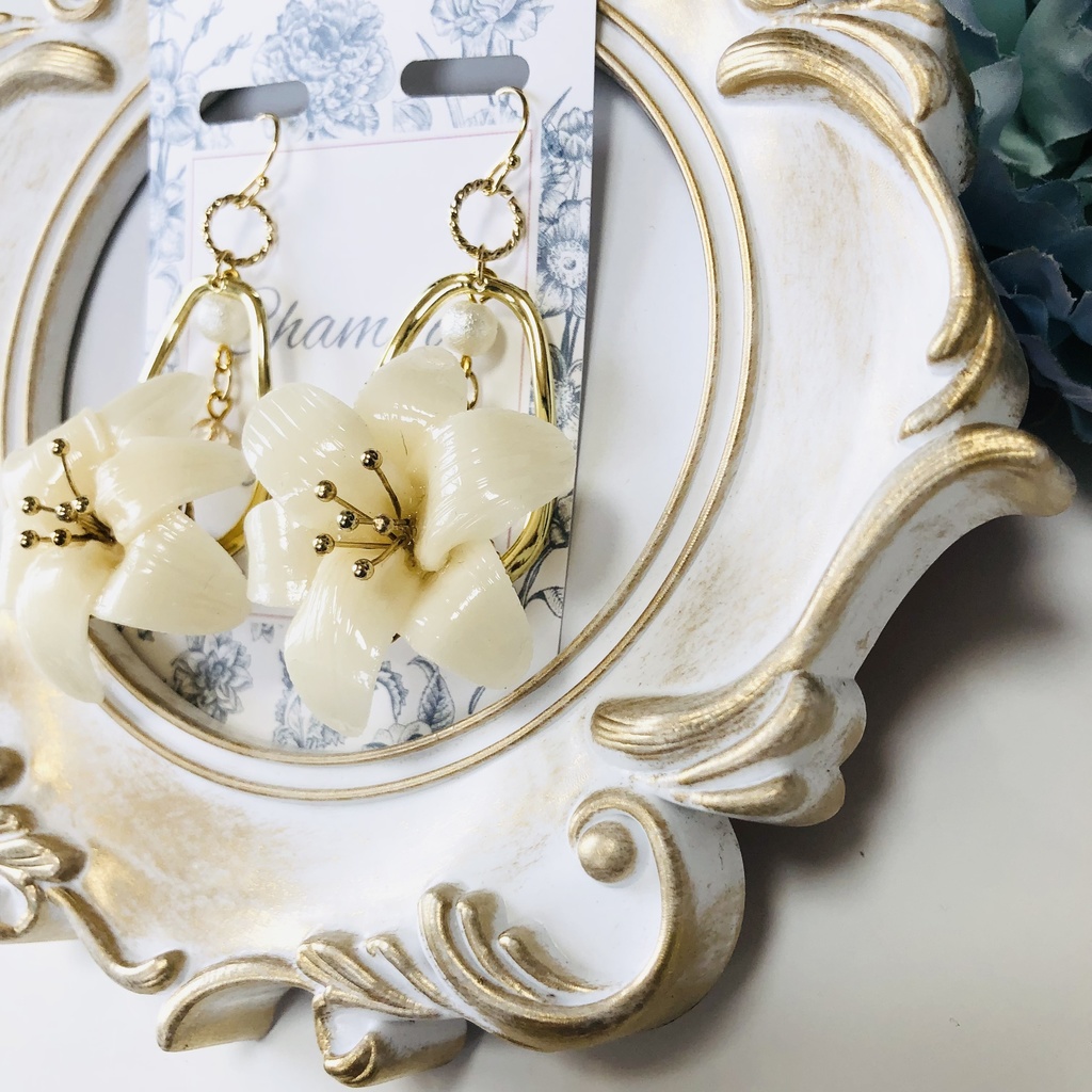 白百合ピアス argile.No.12