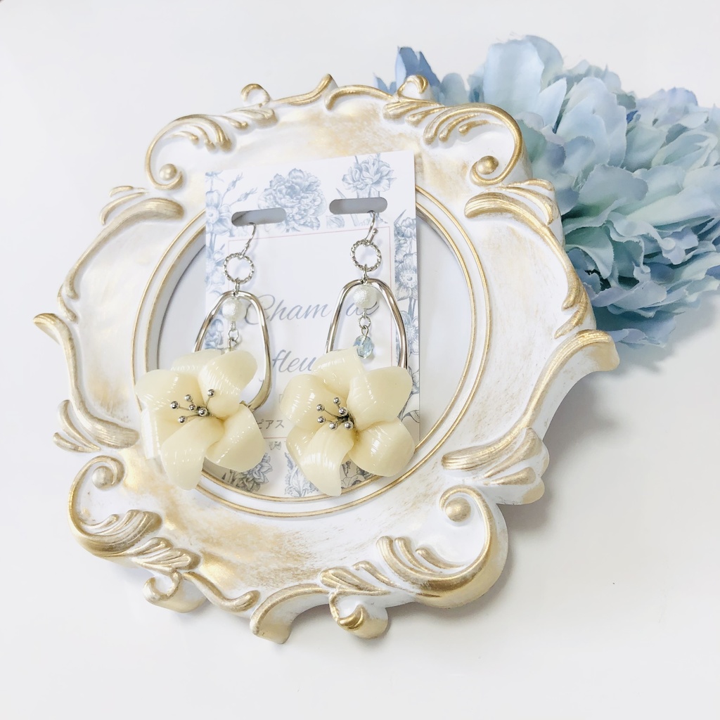 白百合ピアス argile.No.12