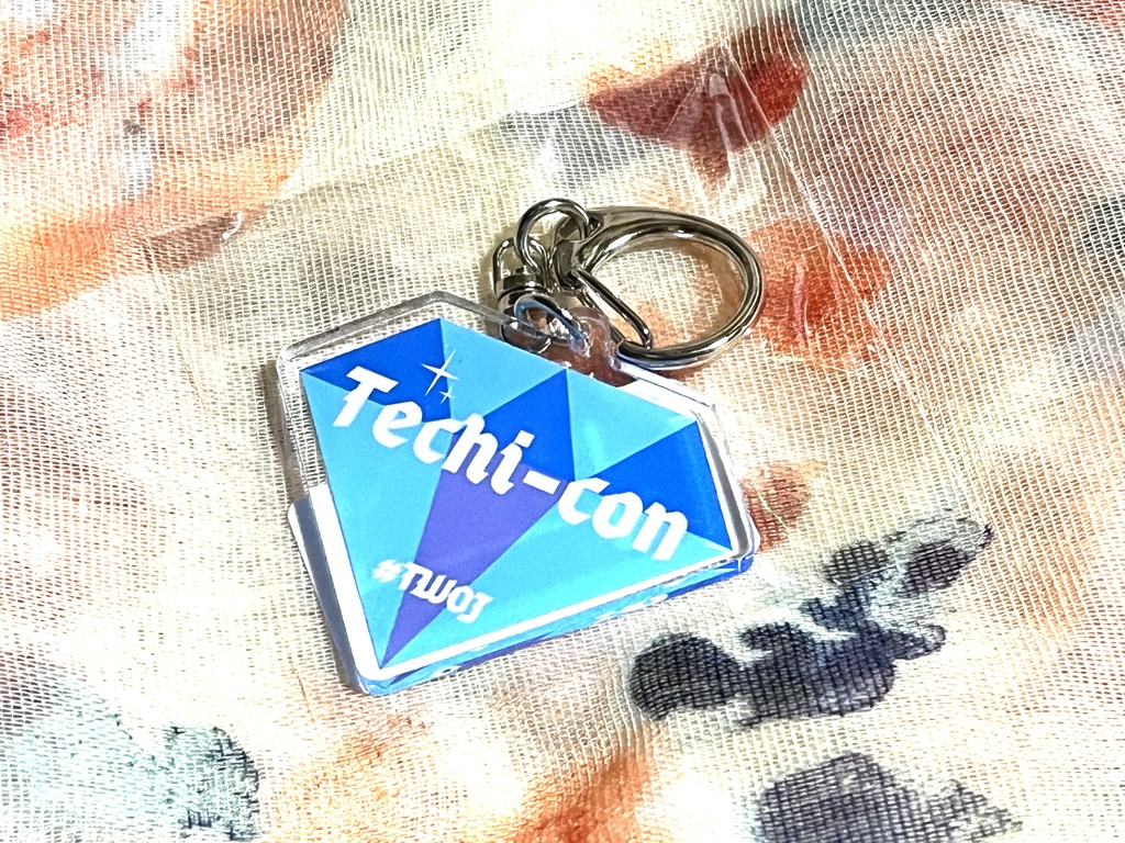 アクリルキーホルダー:Techi-con