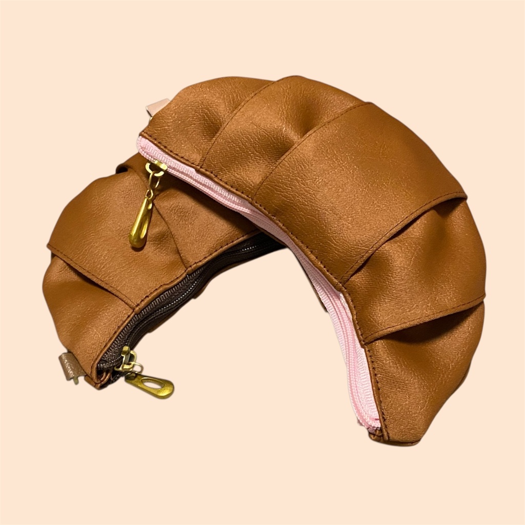 焼きたてクロワッサンポーチ