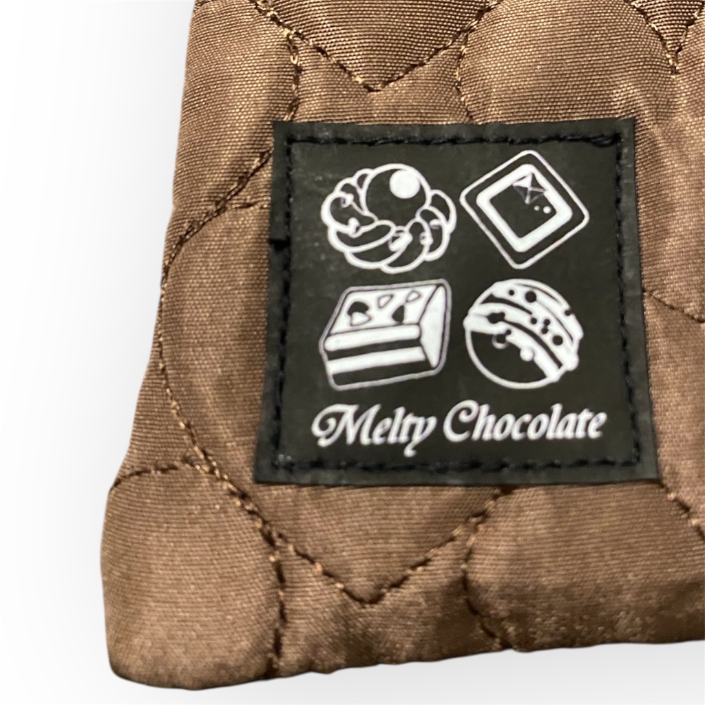 概念キルトポーチ