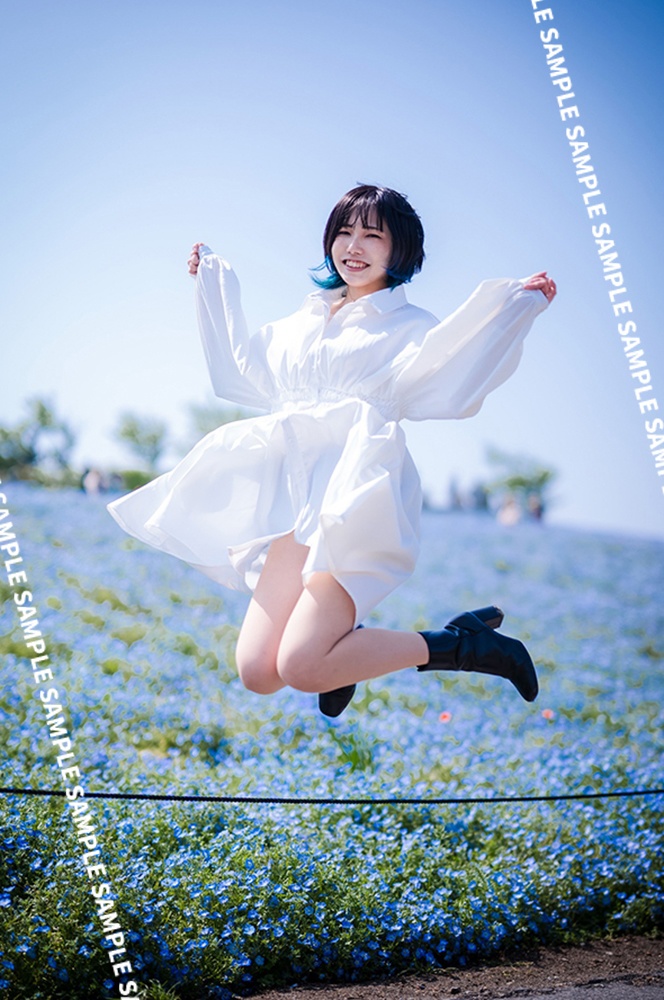 ななしむめい写真集「Anonymous×Anonymous」