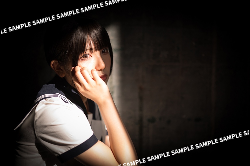 ななしむめい写真集「Anonymous×Anonymous」