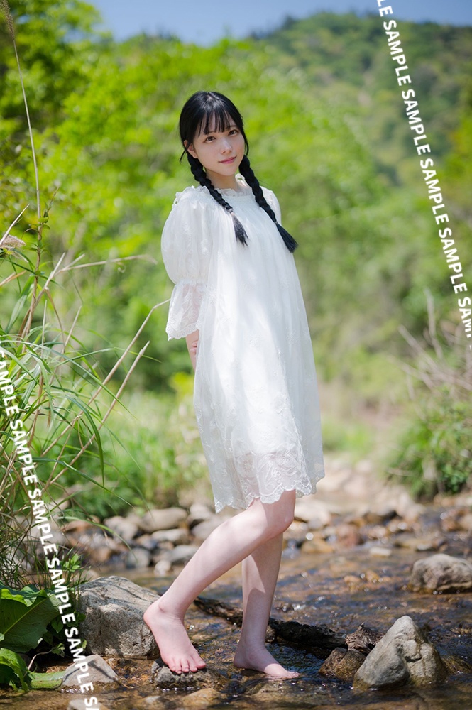 「さとうおさとう初写真集」