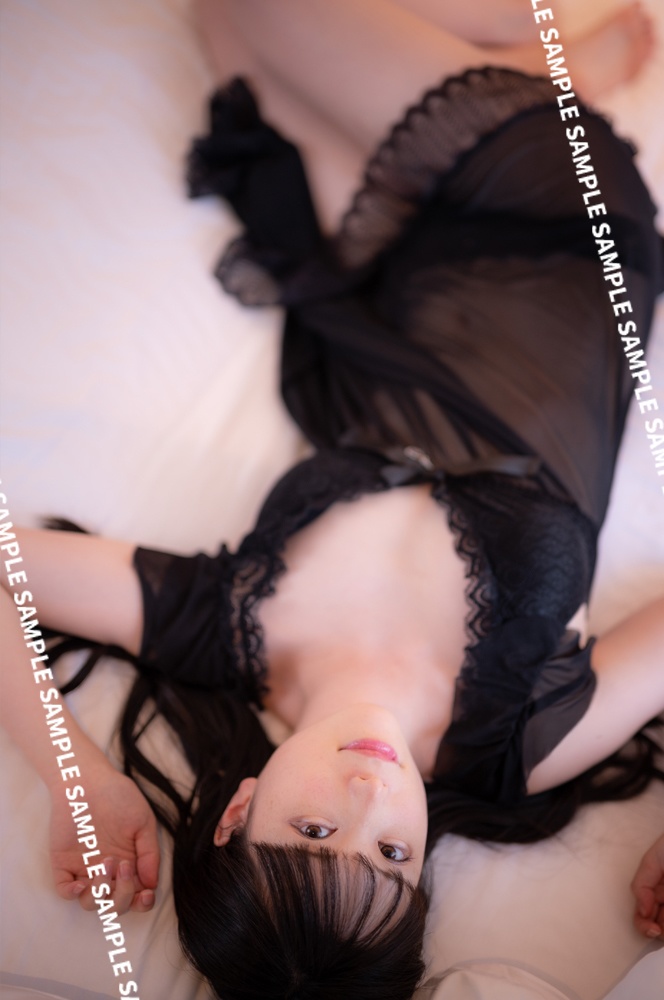 「さとうおさとう初写真集」