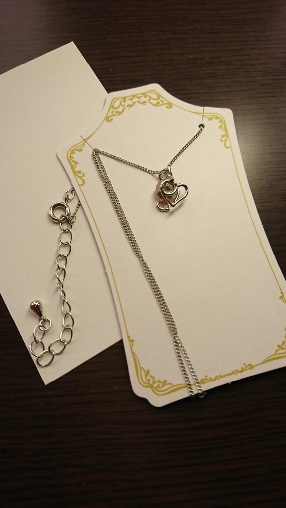 ハートのネックレス