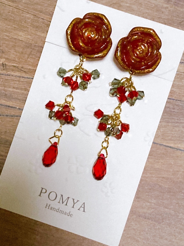 刀剣男士イメージ・バラの耳飾り