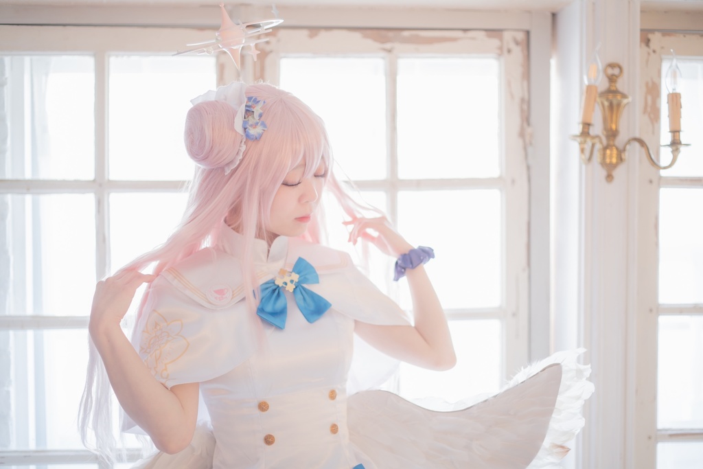 聖園ミカ写真集「星影さやかに」