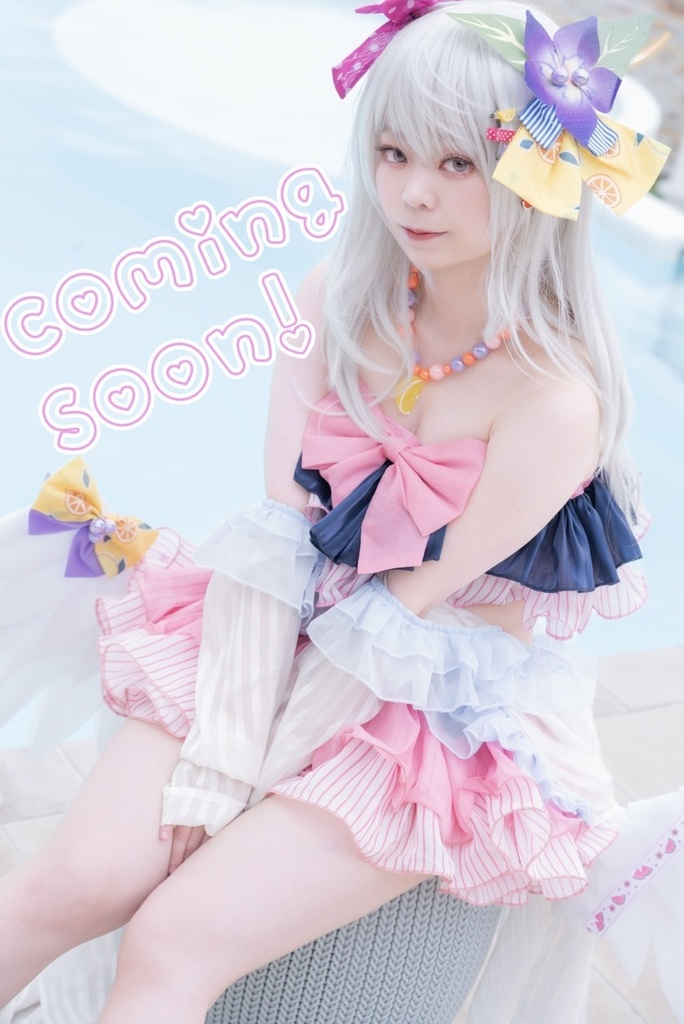 C107 新刊　白洲アズサ写真集「水のきらめき　夢幻なりや？」