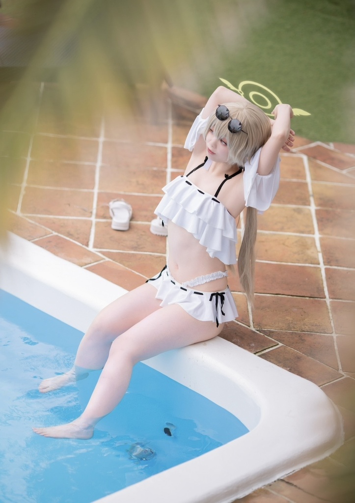 C108新刊 阿慈谷ヒフミ写真集