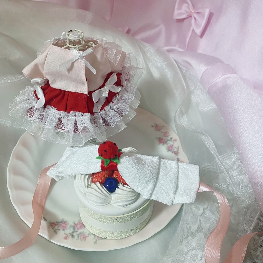 いちごケーキドレス いつぬい 16cmぬい ぬい服