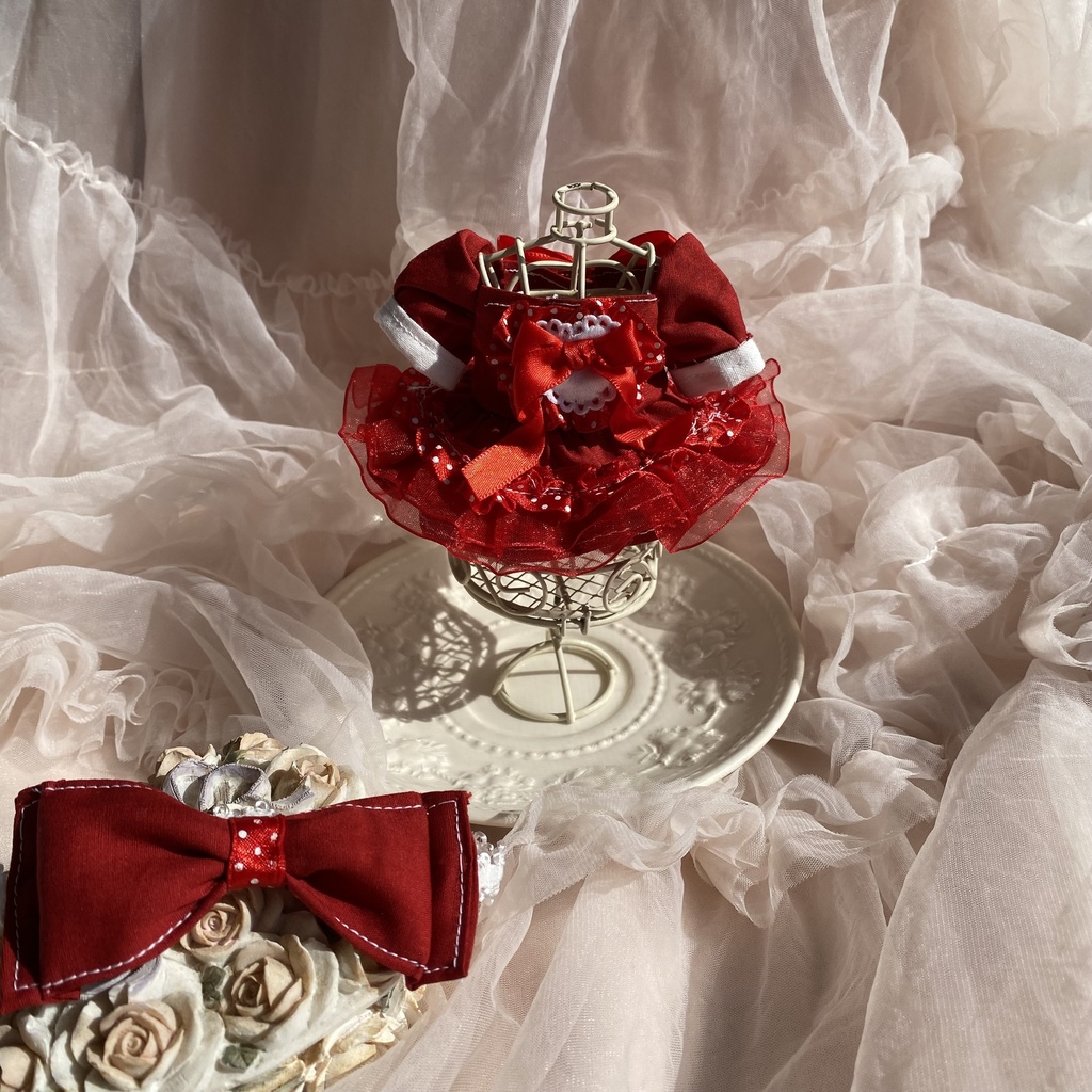 真っ赤なクラシカルドレス ぬい服 いつぬい