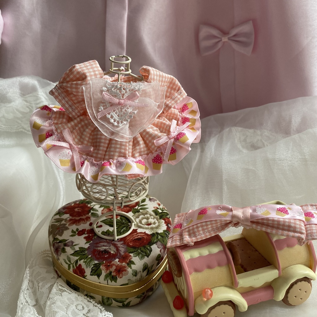 カップケーキなお嬢様ドレス いつぬい ぬい服