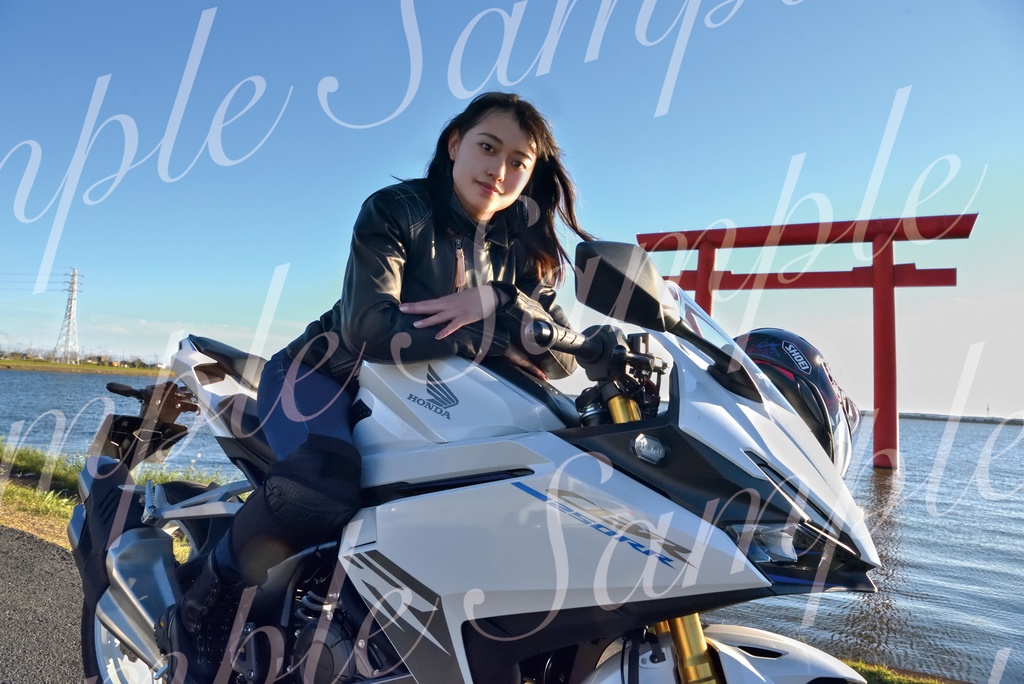 【C105新刊】BikerGirl バイク女子本 CBR250RR【倉庫発送】