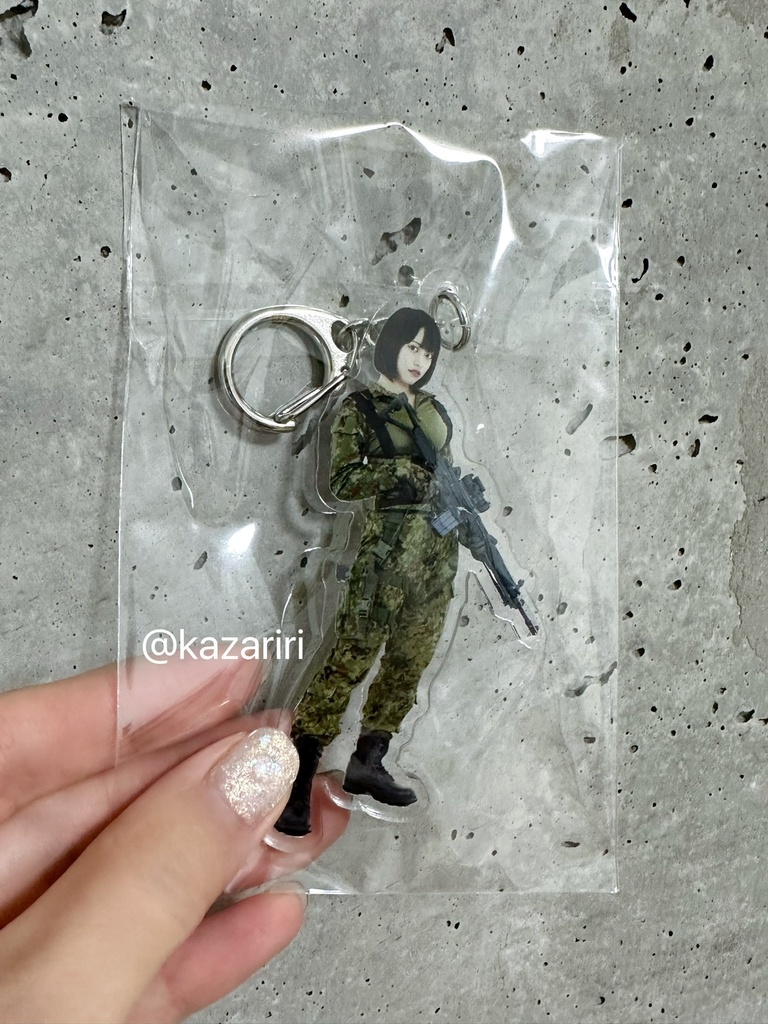 【再入荷】迷彩アクリルキーホルダー【倉庫から発送】