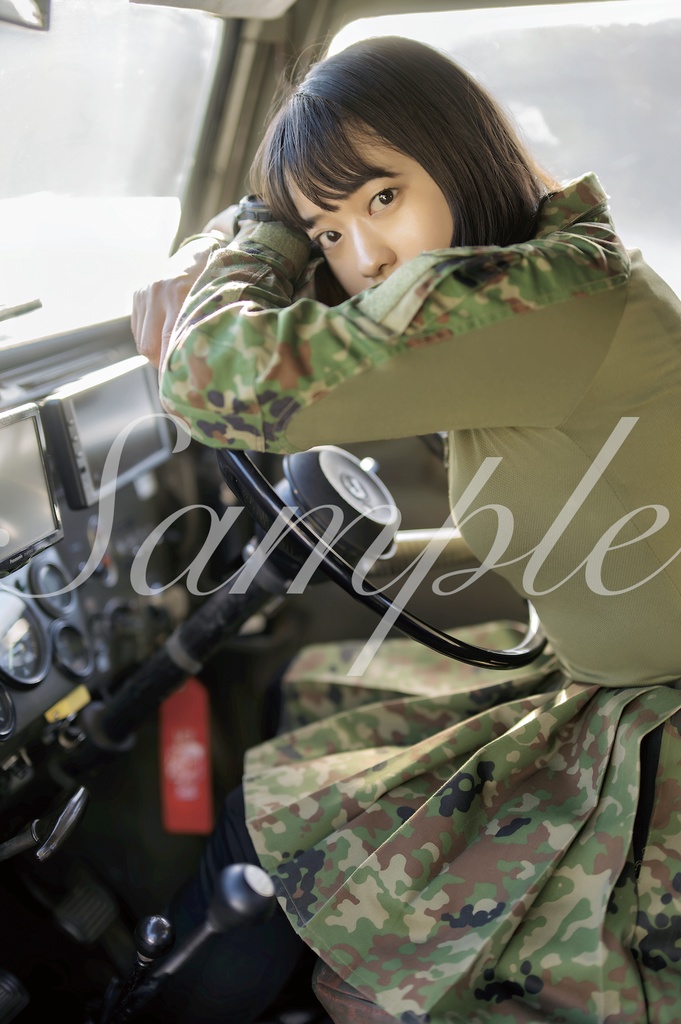 【C107新刊セット】写真集+アクリルスタンド+ポストカード